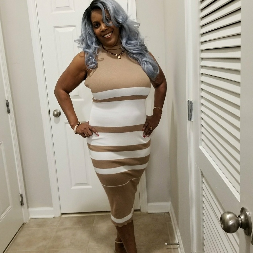 KNIT STRIPE DRESS - Picture 5 of 6